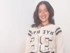 RukkiaParist - female webcam at xLoveCam