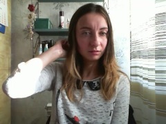 RuslanaFlower - blond female webcam at xLoveCam