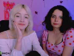 SabrinaMia from xLoveCam