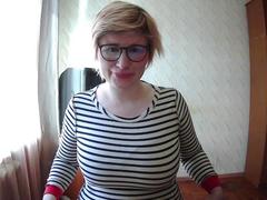 SabrinaShine - blond female webcam at xLoveCam