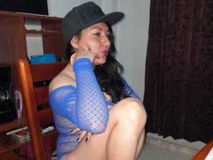 SakotoDika - female with black hair and  small tits webcam at xLoveCam