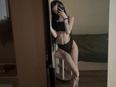 SakuraBloom - female with black hair webcam at xLoveCam