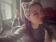 SallyDesire - female with brown hair and  small tits webcam at xLoveCam