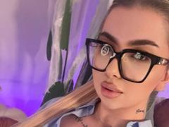 SallyGrey from xLoveCam