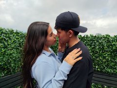 SalomeAndAustin - couple webcam at xLoveCam
