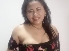QueenSalomme - female with black hair and  big tits webcam at ImLive