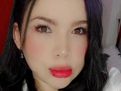 SalomeFoxter from xLoveCam