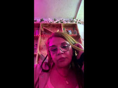 SalomesChaud from xLoveCam