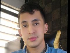 SalvatoreMontes - male webcam at xLoveCam