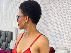 SamantaHally - female with black hair and  big tits webcam at LiveJasmin