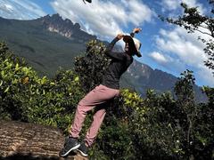 SamanthaBss - female with black hair webcam at xLoveCam