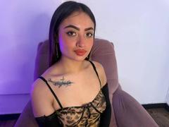 SamanthaCoppers - female with black hair webcam at LiveJasmin