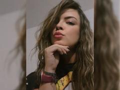 SamanthaGarces - blond female webcam at xLoveCam