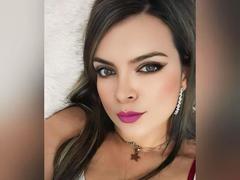 SamanthaGarces - blond female webcam at xLoveCam