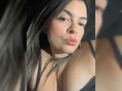 SamanthaGarces - blond female webcam at xLoveCam