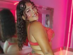 SamanthaJonesy - female webcam at xLoveCam