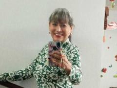 SamanthaLoveLatina - female with brown hair and  small tits webcam at xLoveCam