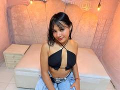 SamanthhaLove - female webcam at xLoveCam