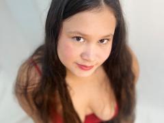 SamaraWilson - female with brown hair and  big tits webcam at xLoveCam