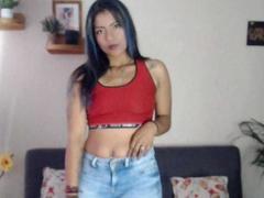 SamathaMay - female with brown hair webcam at xLoveCam