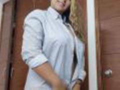 SamiFantain - blond female with  big tits webcam at xLoveCam