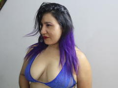 SamiFantain - blond female with  big tits webcam at xLoveCam