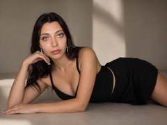SammieZera from xLoveCam