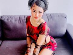 SammyHil - female with black hair webcam at LiveJasmin