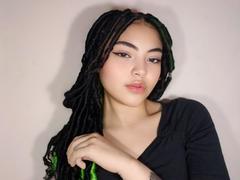 SammyHil - female with black hair webcam at LiveJasmin