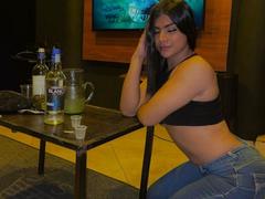 SammyJohnison - shemale webcam at xLoveCam