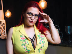 SammanthaOwens - female with red hair and  big tits webcam at LiveJasmin