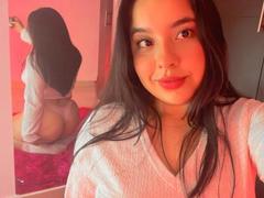 SammyTitss - female with  big tits webcam at xLoveCam