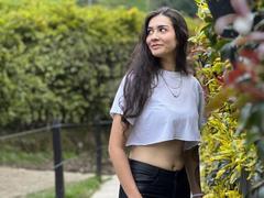 SammyWeet - female with brown hair and  big tits webcam at LiveJasmin