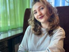 SamuelaBella - blond female webcam at xLoveCam