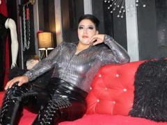 SammiWalker - female with black hair and  big tits webcam at LiveJasmin