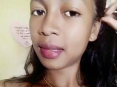 Sanchi - female with black hair and  small tits webcam at xLoveCam