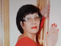 LuckyJanice from xLoveCam