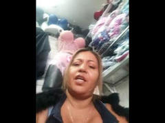 SandraHotI - female webcam at xLoveCam