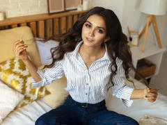 SandraKlimt - female with red hair webcam at LiveJasmin