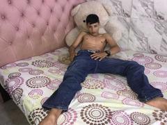 SantiDiazy - male webcam at xLoveCam