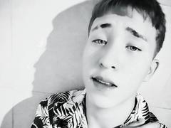 SantiagoColeman from xLoveCam