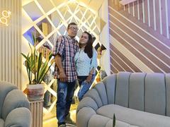 SaraAndJhonny - couple webcam at xLoveCam