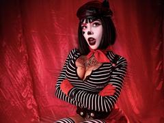 SaraBrooks - female with black hair and  big tits webcam at LiveJasmin