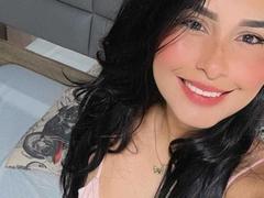 SaraDekert - female webcam at xLoveCam