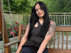 SaraFlame - female with black hair webcam at xLoveCam