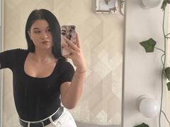 SaraLawman from LiveJasmin