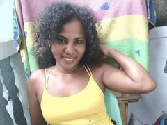 SaraMelody - female webcam at xLoveCam