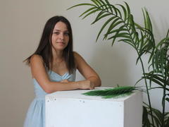 SaraUili - female webcam at xLoveCam