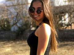 SaraZesty-hot - female webcam at xLoveCam