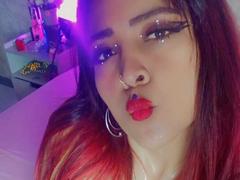 Sarah69Hot - female with red hair webcam at xLoveCam